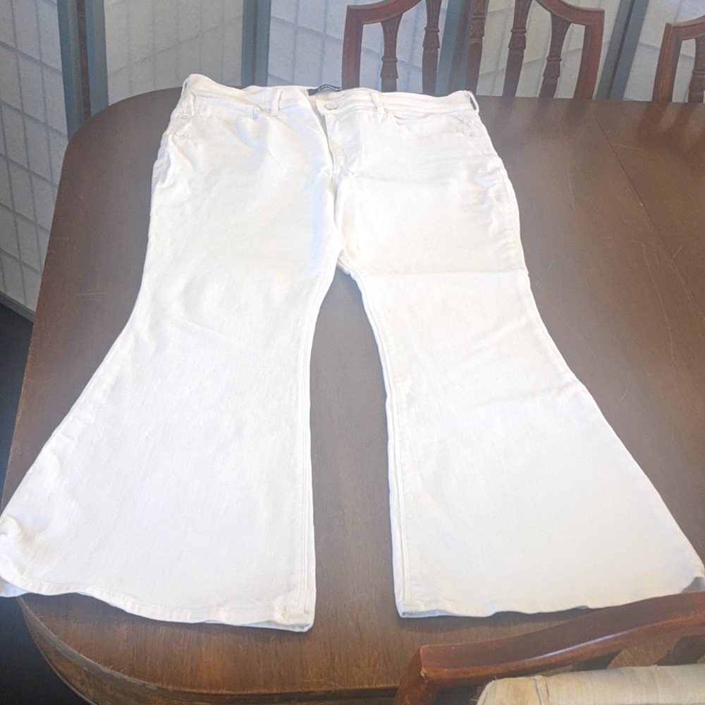 Express High Rise Bell Flare 14S Jeans